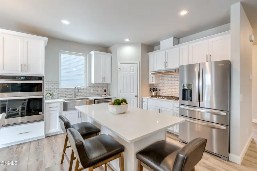 4810 Cornice Loop, Bismarck, ND 58503 - Image #2