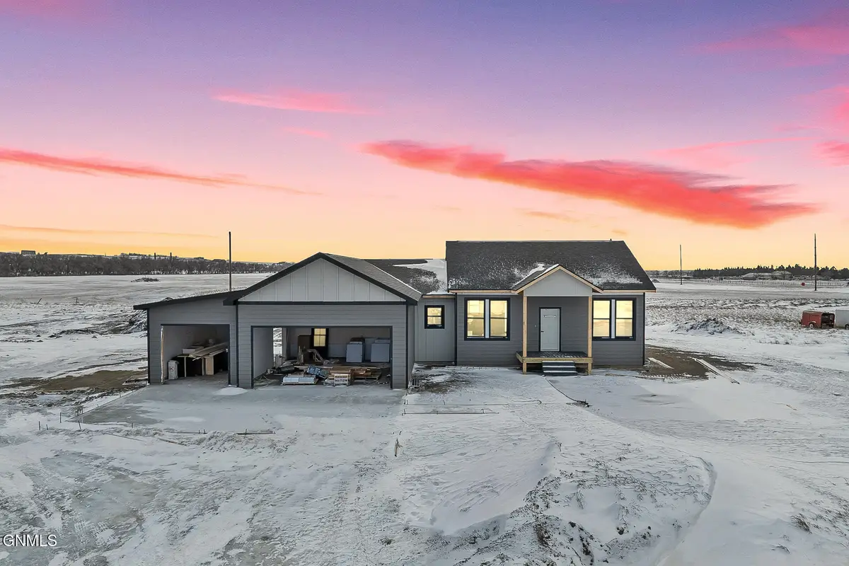 13366 Meadow Creek Street, Williston, ND 58801 - Image #1