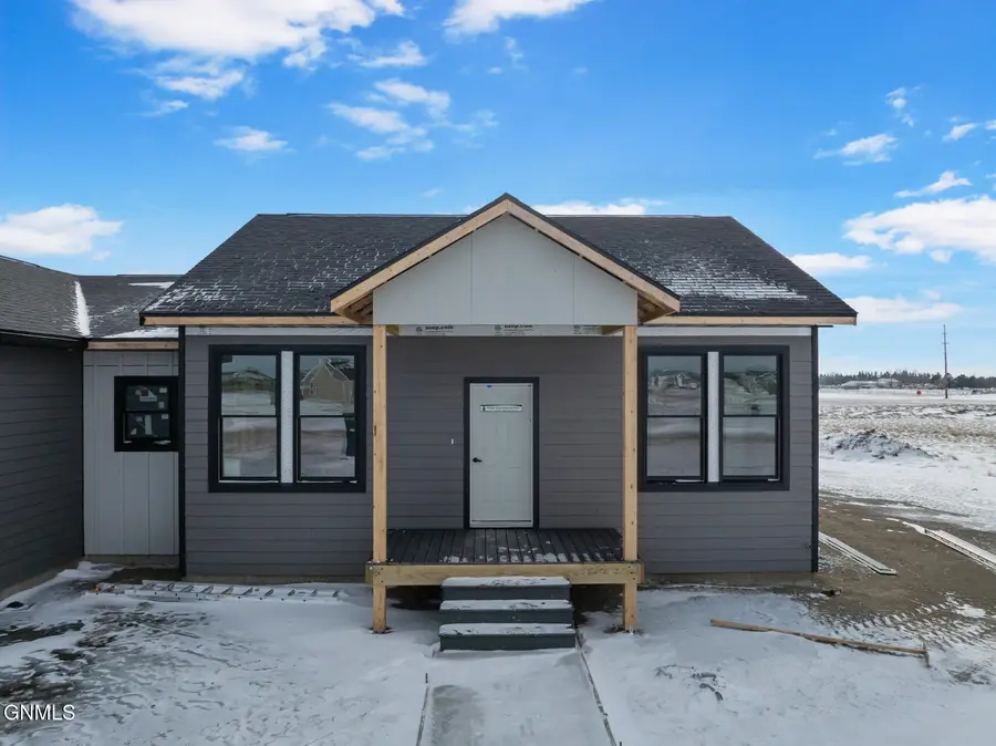 13366 Meadow Creek Street, Williston, ND 58801 - Image #3