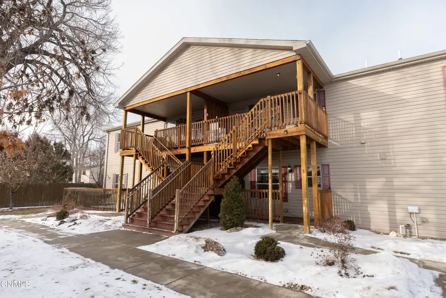 408 S Washington Street, Bismarck, ND 58504 - Image #2