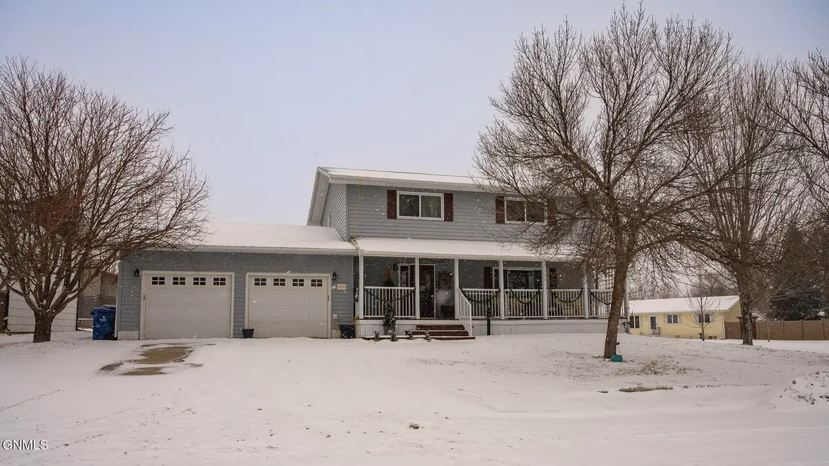 200 11th Street Nw, Beulah, ND 58523 - Image #1
