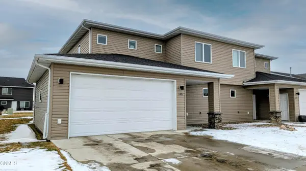 3801 Gale Circle Se, Mandan, ND 58554