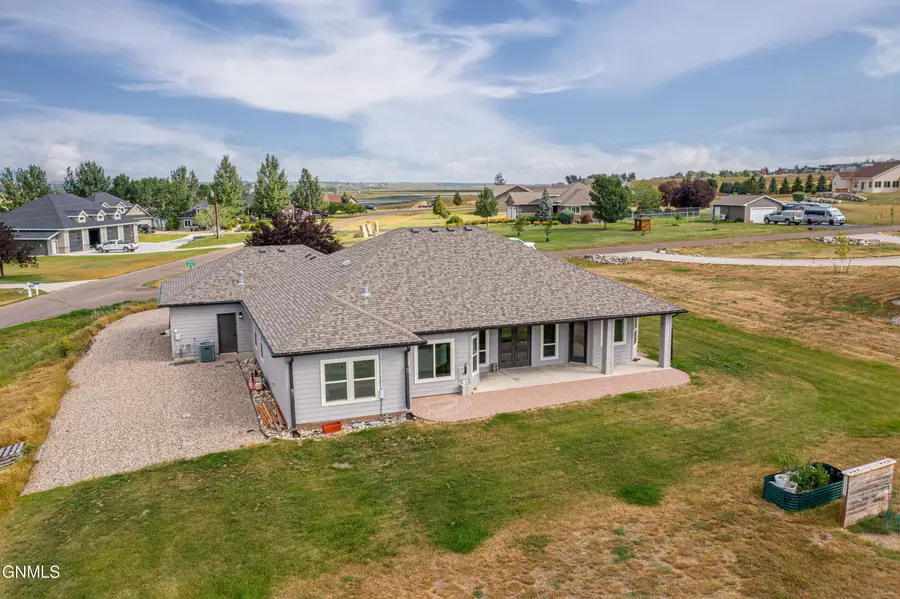 2004 16th Street E, Williston, ND 58801 - Image #3