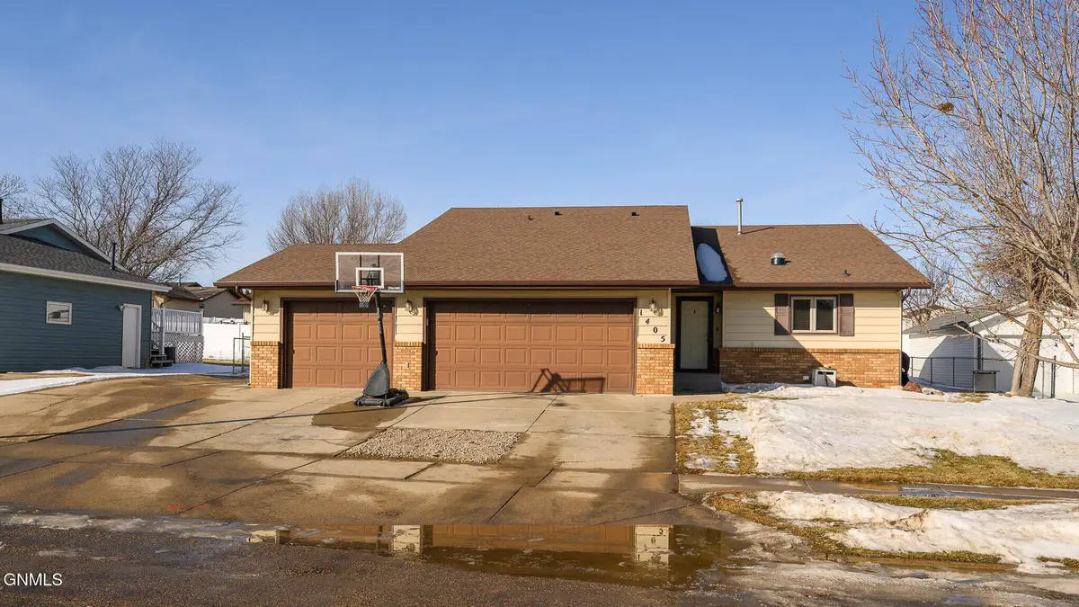1405 4th Avenue Ne, Mandan, ND 58554 - Image #1