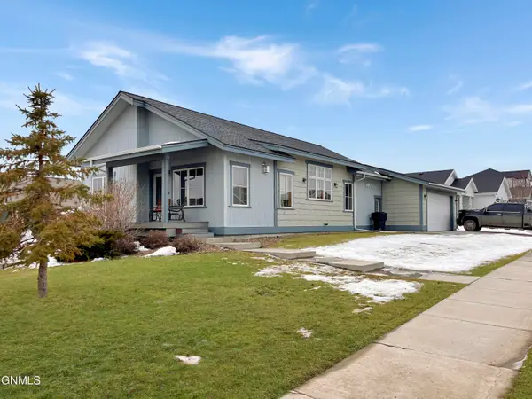 2319 27th Avenue W, Williston, ND 58801