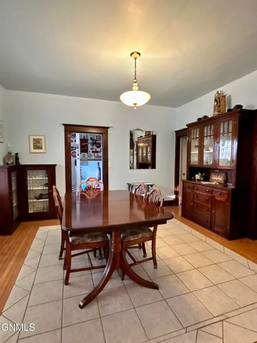 404 Mckinley Avenue, Underwood, ND 58576 - #3