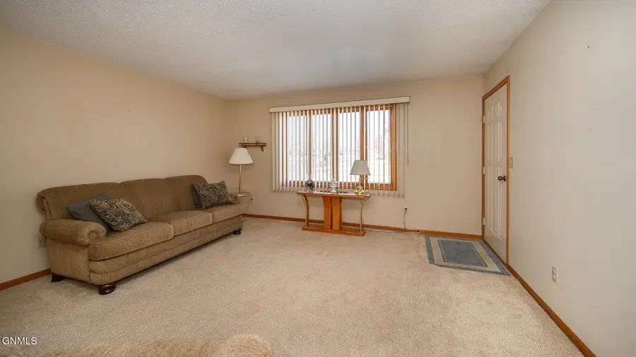 900 St Thomas Trail, Mandan, ND 58554 - #3