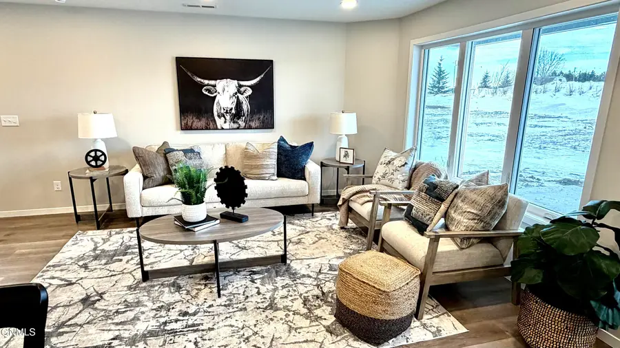 5316 Welder Avenue, Bismarck, ND 58503 - #2