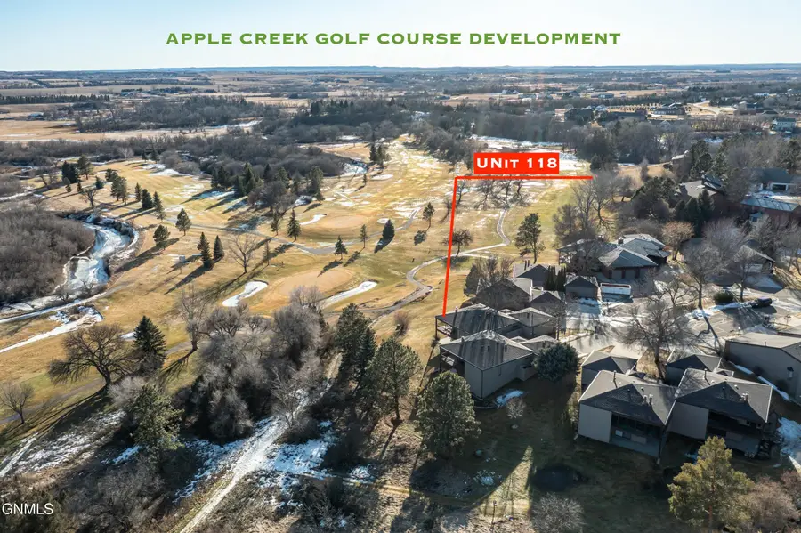 118 Fairway Court, Bismarck, ND 58503 - #2