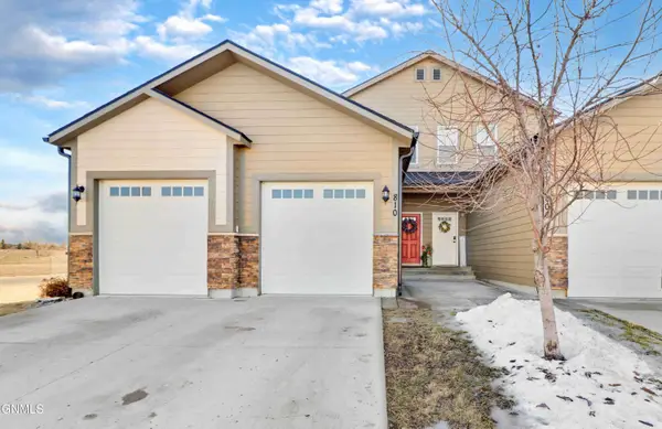 810 40th Street E, Williston, ND 58801