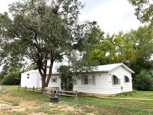 211 Bismarck Street, Hebron, ND 58638 - #2