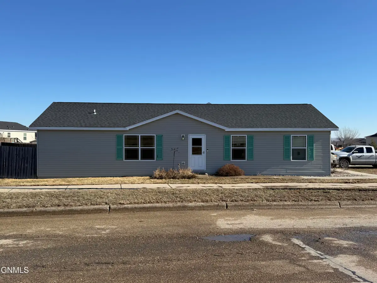 2308 28th Street W, Williston, ND 58801 - #1