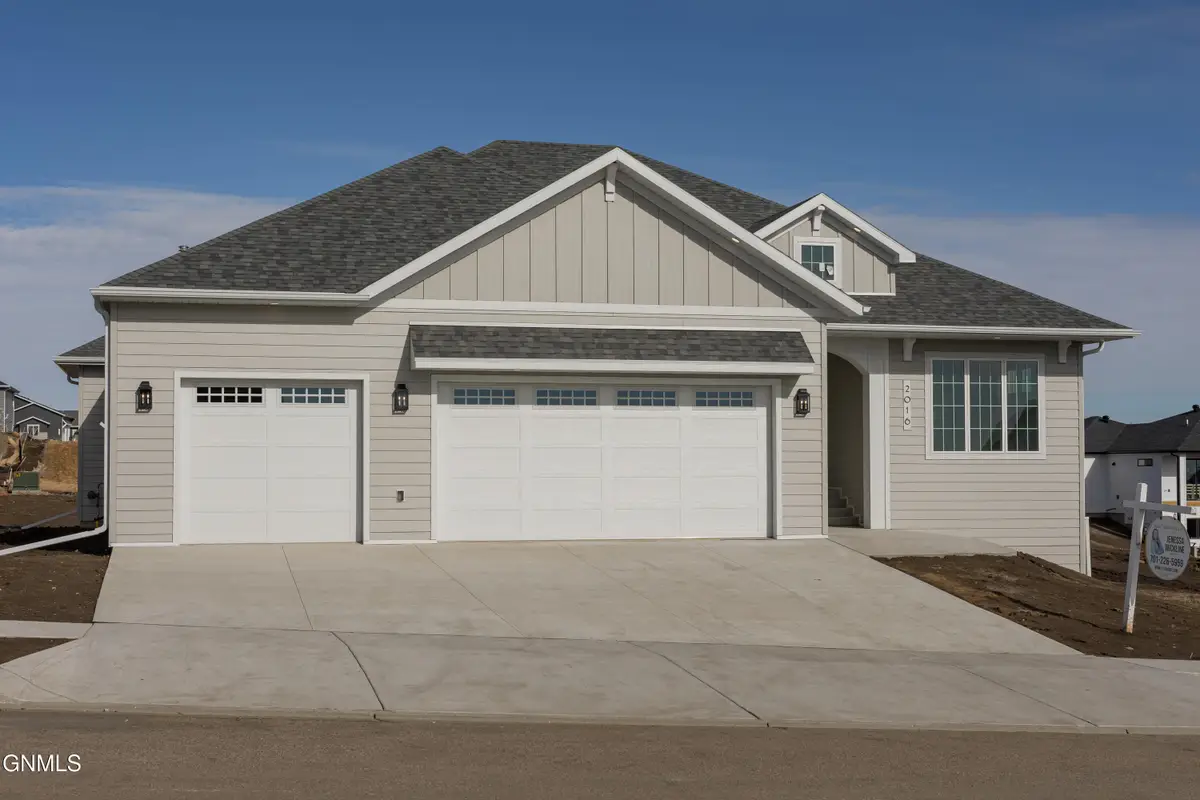 2016 Antler Avenue, Bismarck, ND 58503 - #1