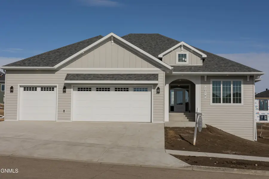 2016 Antler Avenue, Bismarck, ND 58503 - #2