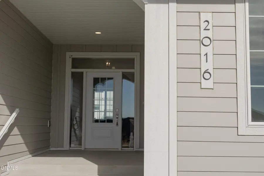 2016 Antler Avenue, Bismarck, ND 58503 - #3