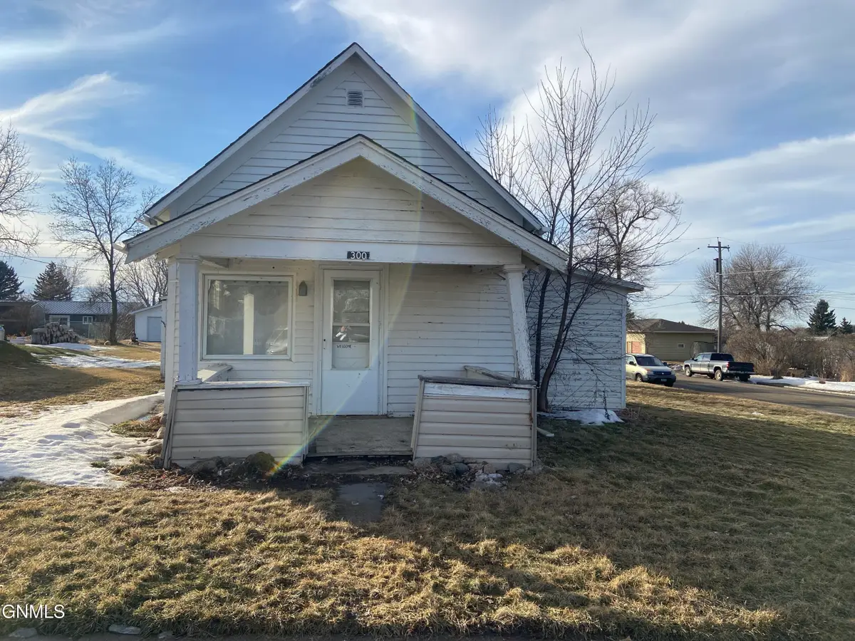300 5th Street S, New Salem, ND 58563 - #1