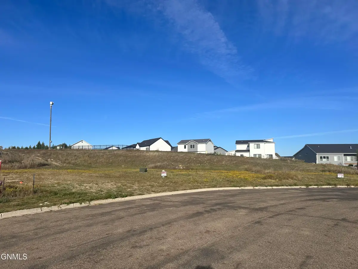 4807 Marsh Hawk Drive, Bismarck, ND 58503 - #1