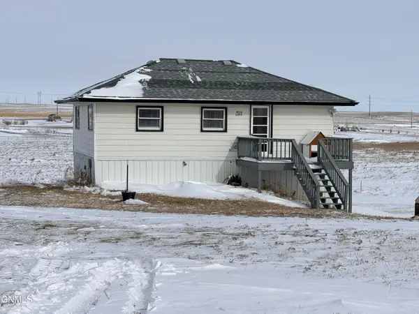 8010 68th Street Nw, Stanley, ND 58784