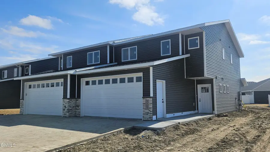 3507 24th Street Se, Mandan, ND 58554 - #2