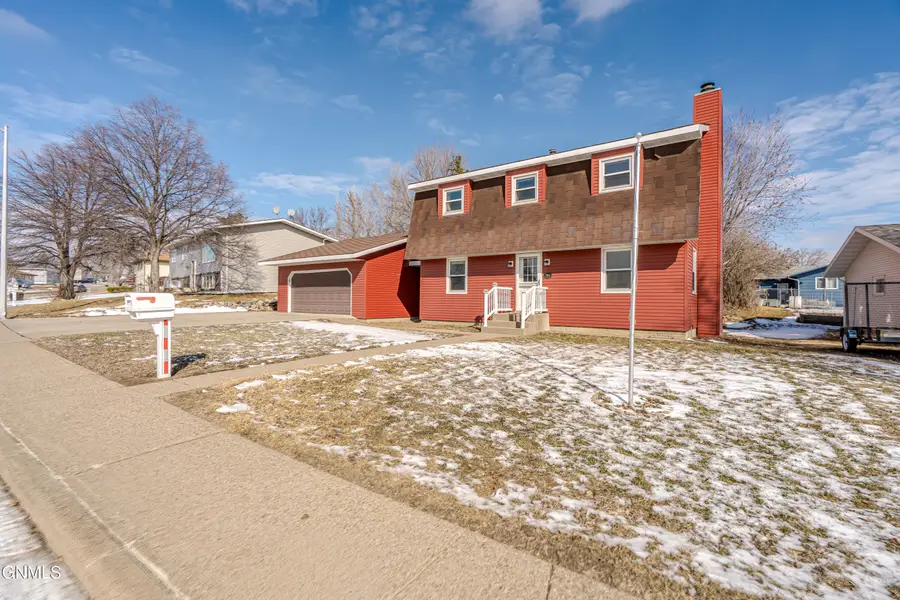 704 Johns Drive, Mandan, ND 58554 - #3