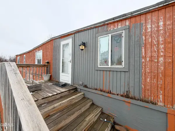 115 Dakota Street S, Tioga, ND 58852