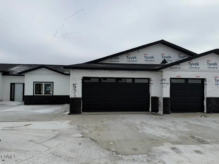 5315 Normandy Street, Bismarck, ND 58503 - #2