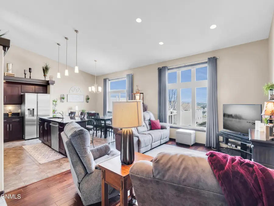 1739 Calgary Loop, Bismarck, ND 58503 - #3