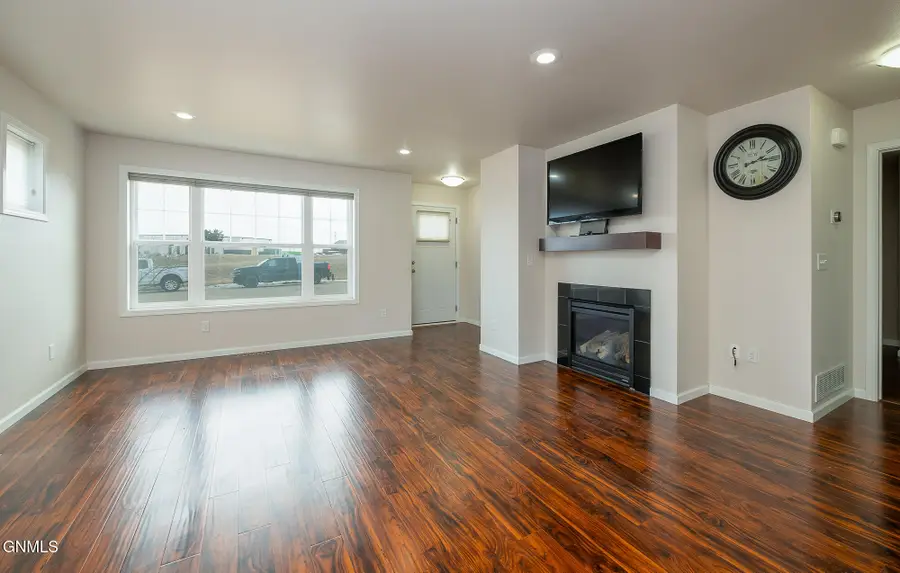 1018 Bremner Avenue, Bismarck, ND 58503 - #2