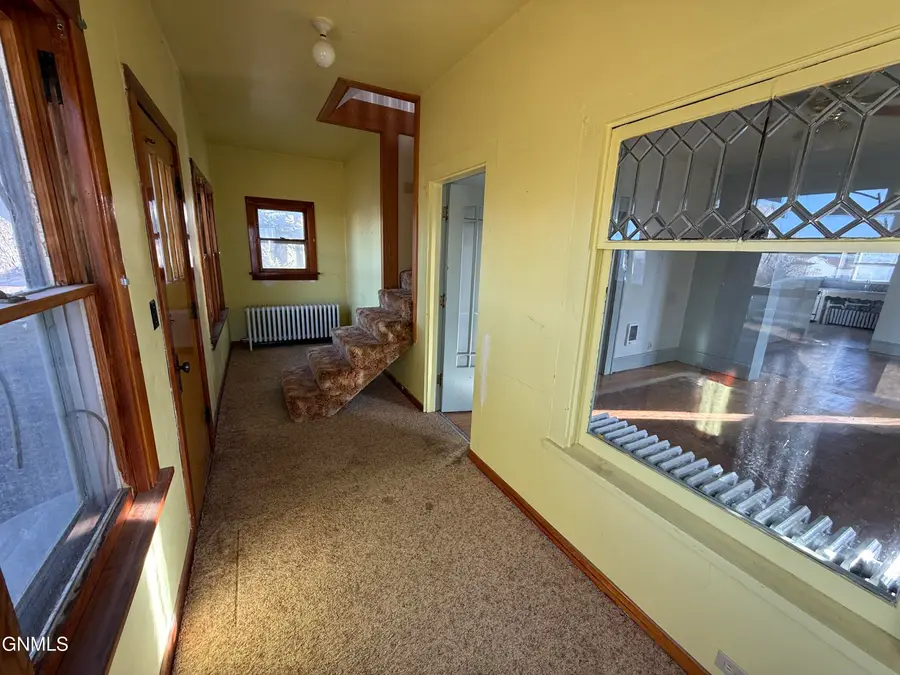 207 Dakota Street N, Elgin, ND 58533 - #2