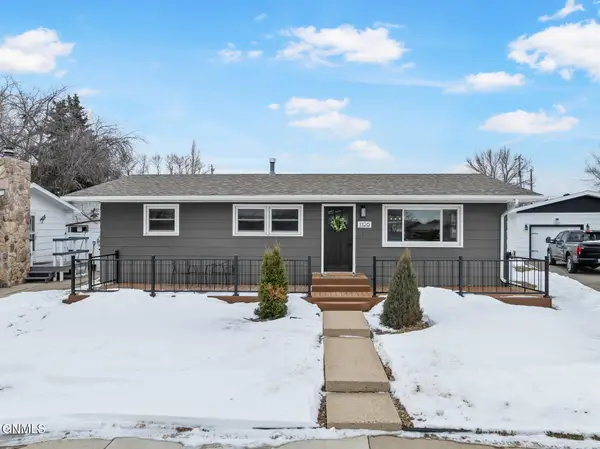 1106 Sioux Street, Williston, ND 58801