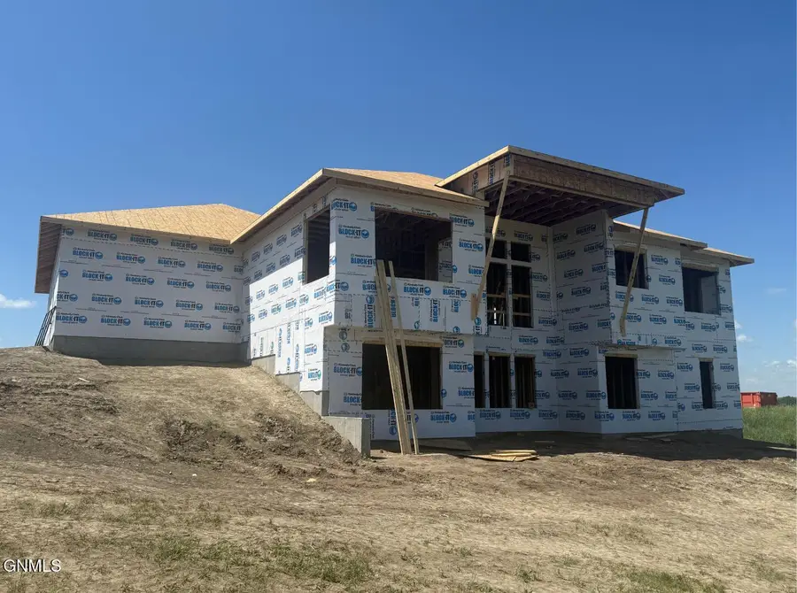 8519 Norman Place, Bismarck, ND 58503 - #3