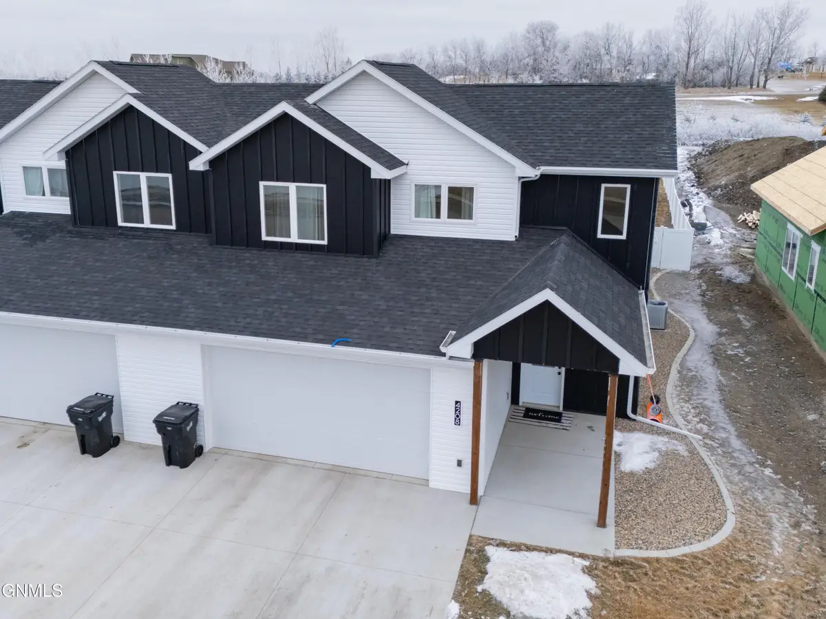 4208 Silver Boulevard, Bismarck, ND 58503 - #1