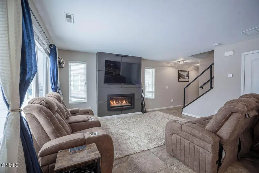 702 Bremner Avenue, Bismarck, ND 58503 - #3