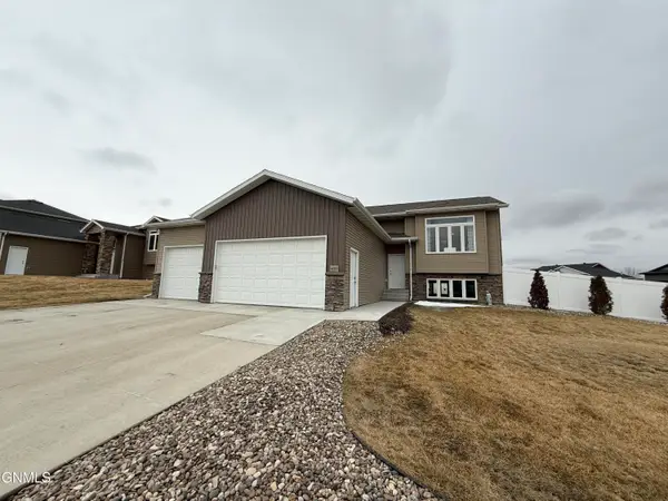 4600 Normandy Street, Bismarck, ND 58503