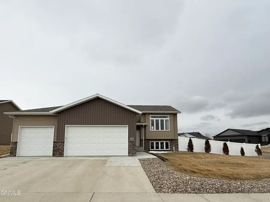 4600 Normandy Street, Bismarck, ND 58503 - #2