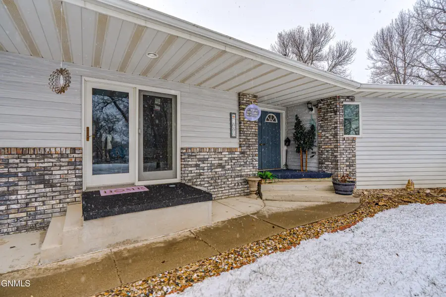 8000 Sibley Drive, Bismarck, ND 58504 - #2