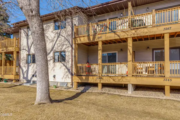 3249 Montreal Street, Bismarck, ND 58503