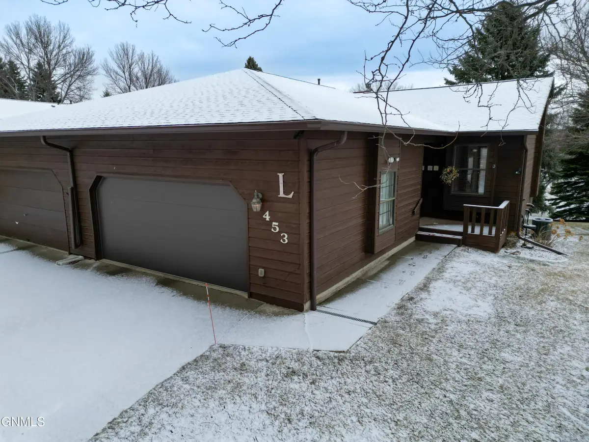 453 Brandon Drive, Bismarck, ND 58503 - #1