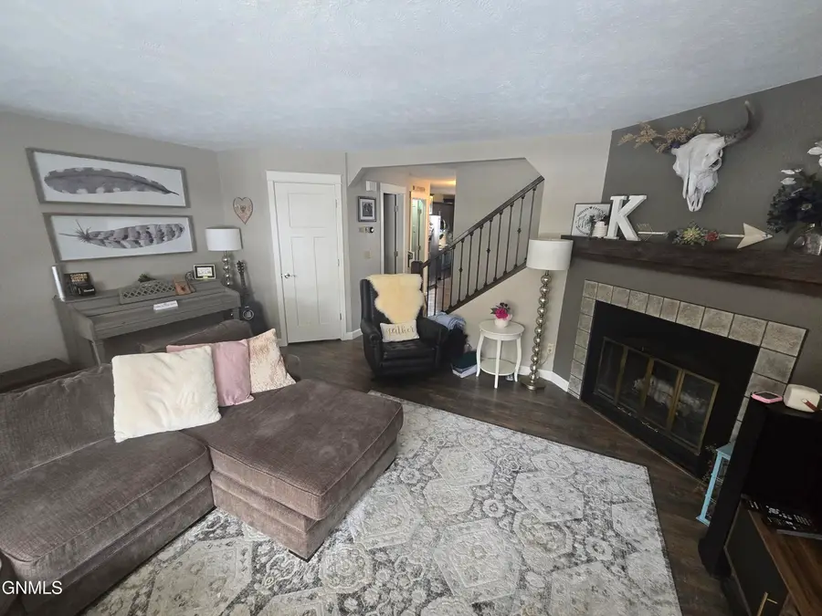 1526 Cimarron Drive, Bismarck, ND 58503 - #2