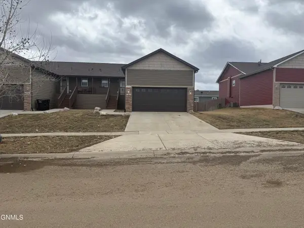 3517 10th Avenue Ne, Watford City, ND 58854