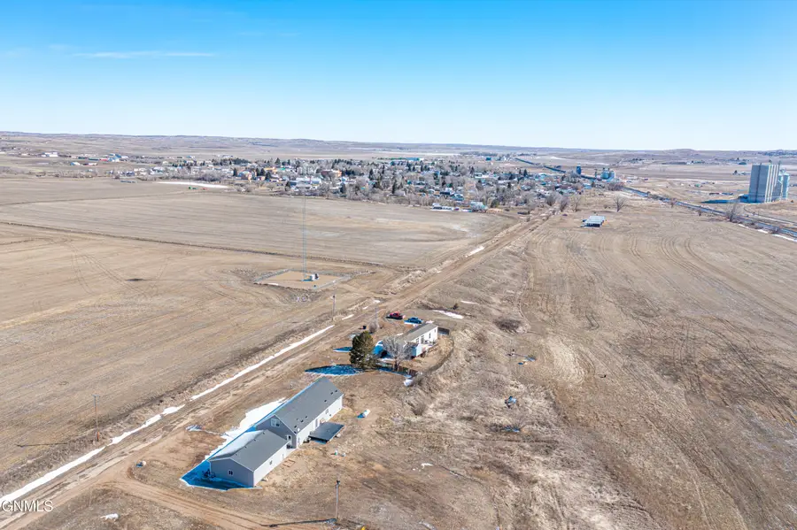 803 1st Street W, Culbertson, MT 59218 - #3