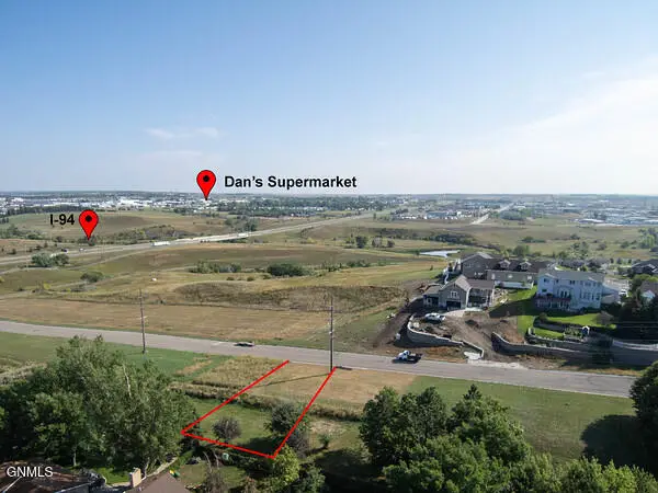 1926 N 26th Street, Bismarck, ND 58501 - #3