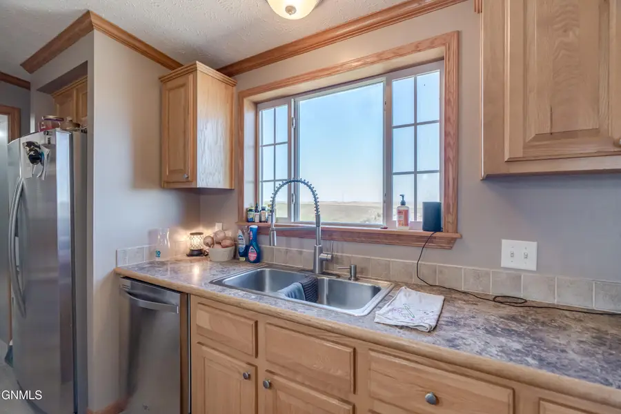 2591 Abbott Lane N, Mandan, ND 58554 - #3