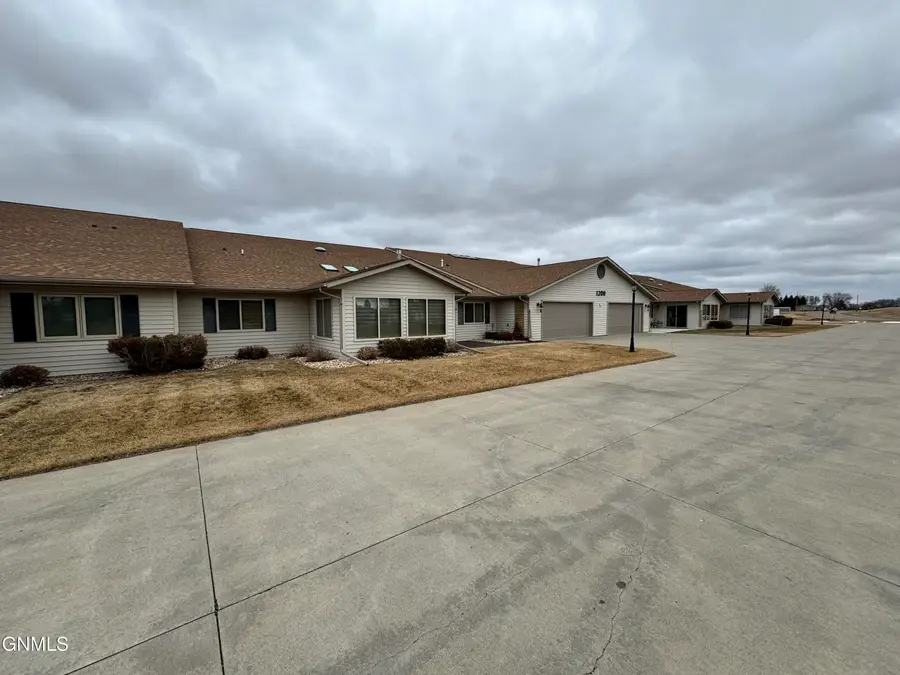 1200 7th Street Sw #105, Jamestown, ND 58401 - #3