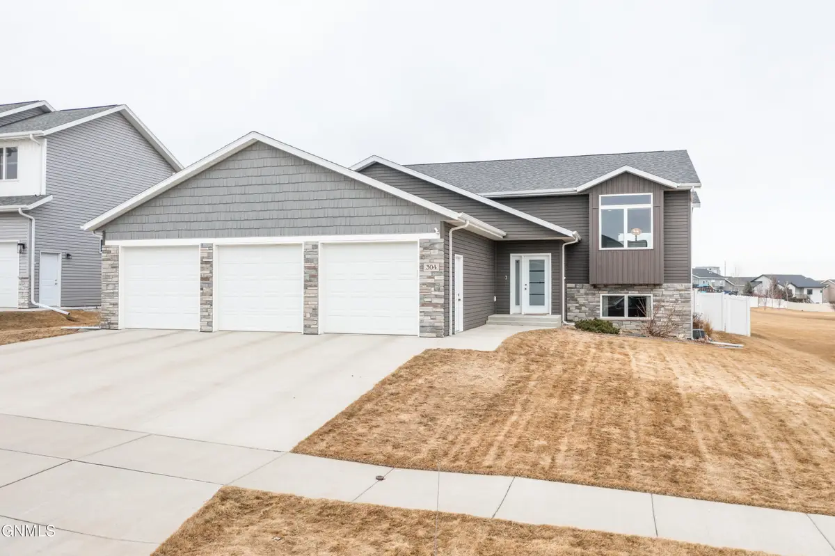 304 E Lasalle Drive, Bismarck, ND 58503 - #1