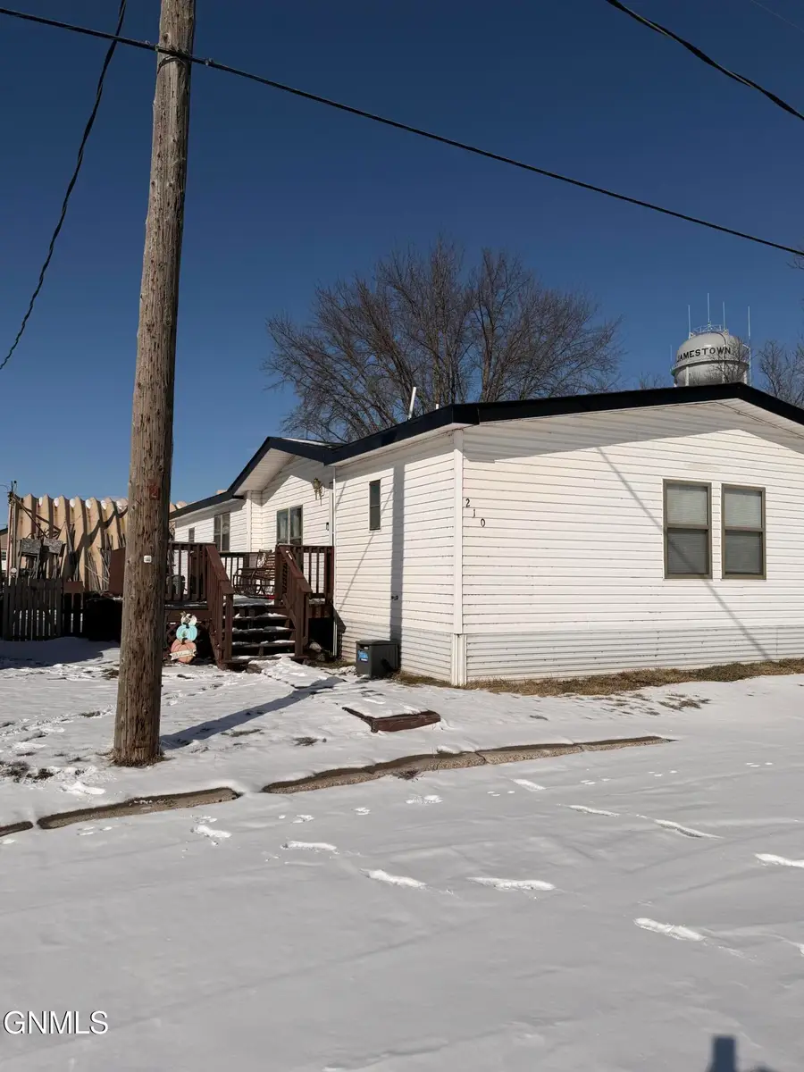 210 Holiday Park, Jamestown, ND 58401 - #3