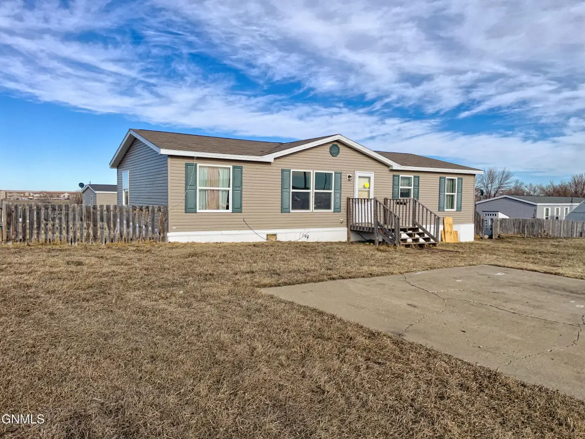 3816 22nd Avenue W, Williston, ND 58801 - #1