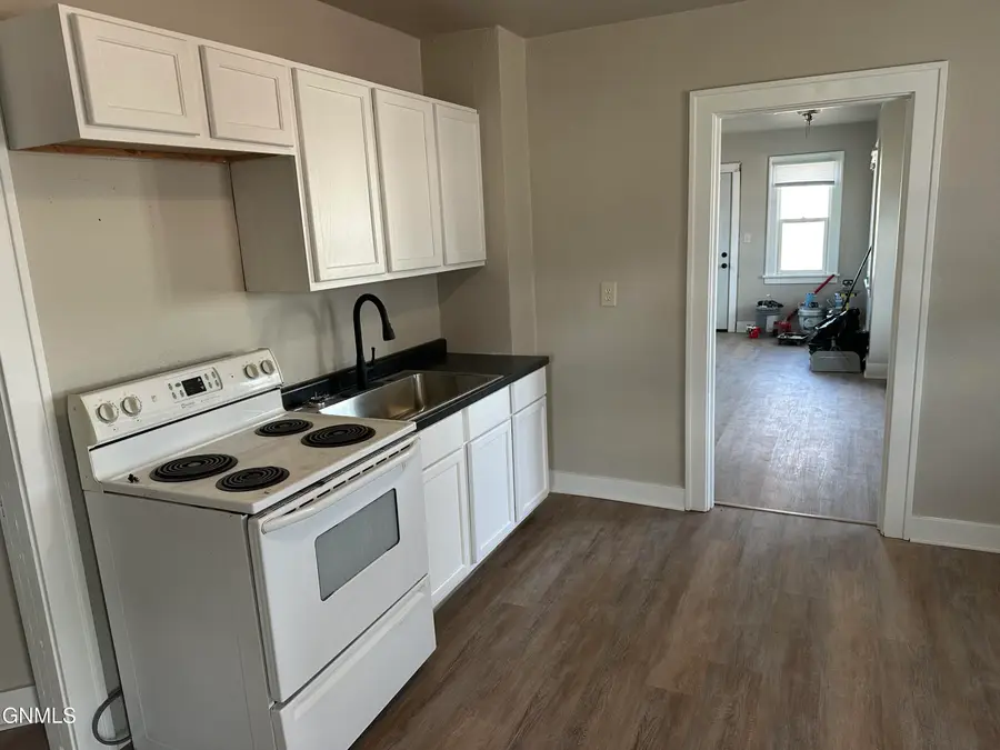1121 12th Street, Bismarck, ND 58501 - #2