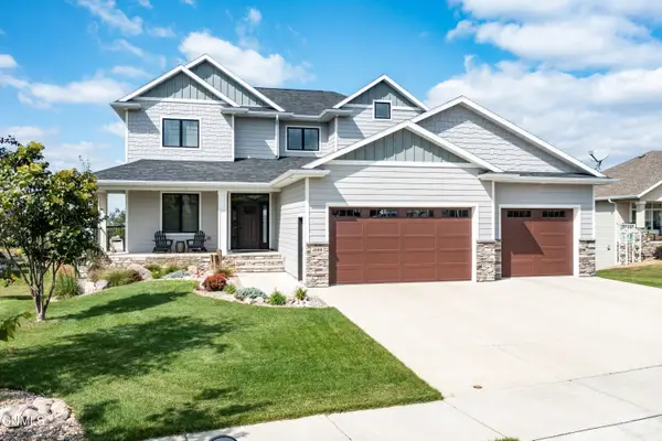 4000 High Creek Road, Bismarck, ND 58503