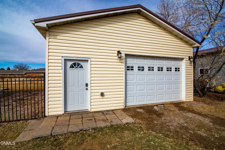 406 Meadow Lane, Mott, ND 58646 - #3